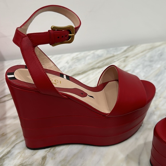 GUCCI NAPPA CHARLOTTE HIBISCUS RED 35.5 5.5 - Picture 4 of 10